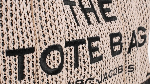 Everything You Need To Know About The Marc Jacobs Tote Bag: From Viral Trend to Wardrobe Staple