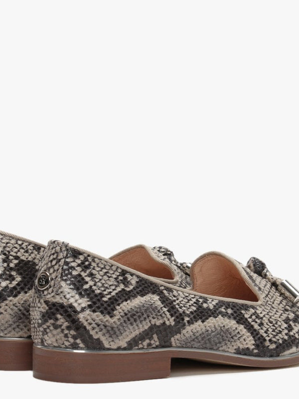 Eadlist Beige Reptile Tassel Loafers