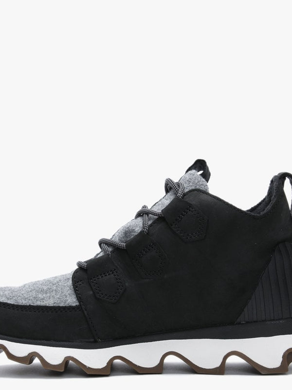 Kinetic Caribou Black Leather Sporty Trainers
