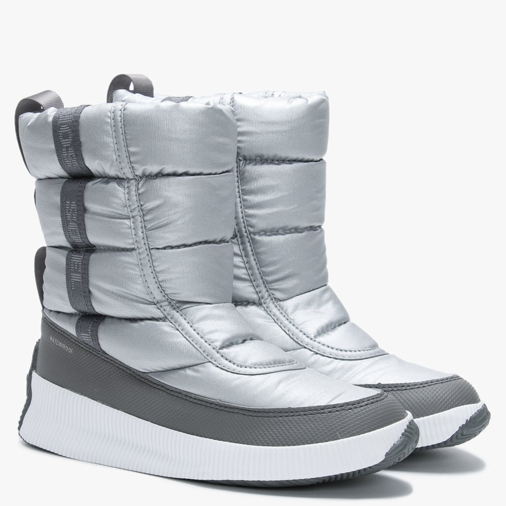 Out N About Puffy Pure Silver Nylon Mid Boots