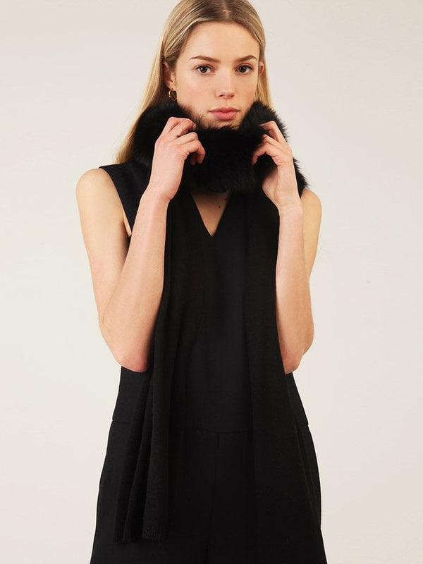 Samantha Black Wool Fur Trim Scarf