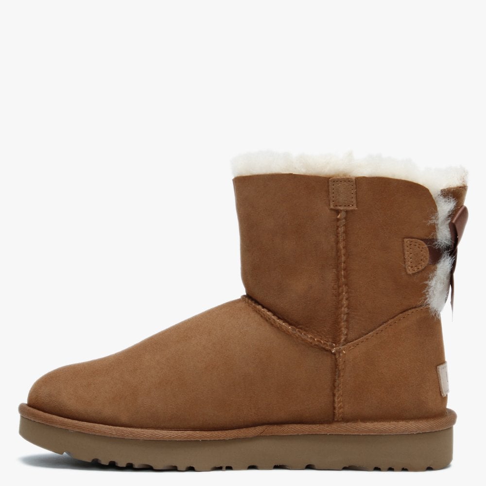 Mini Bailey Bow II Chestnut Twinface Boots