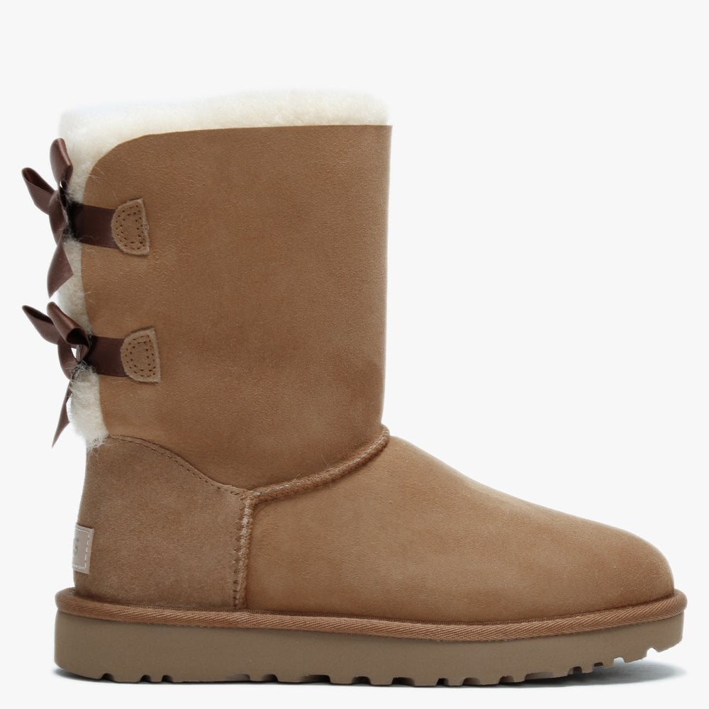 Bailey Bow II Chestnut Twinface Boots