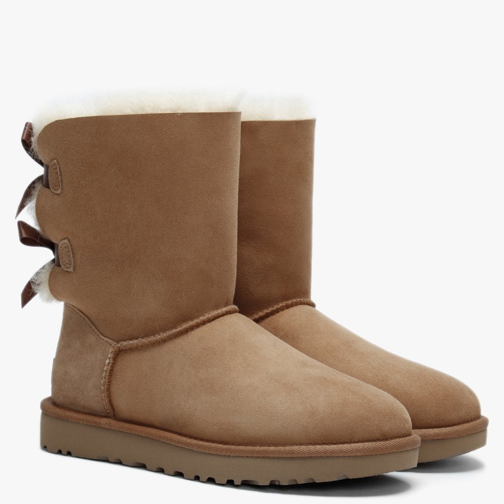 Bailey Bow II Chestnut Twinface Boots
