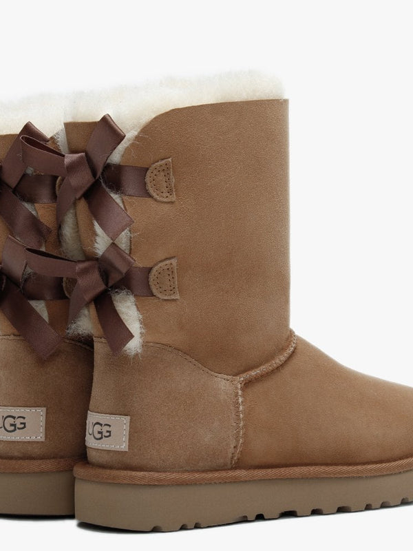 Bailey Bow II Chestnut Twinface Boots