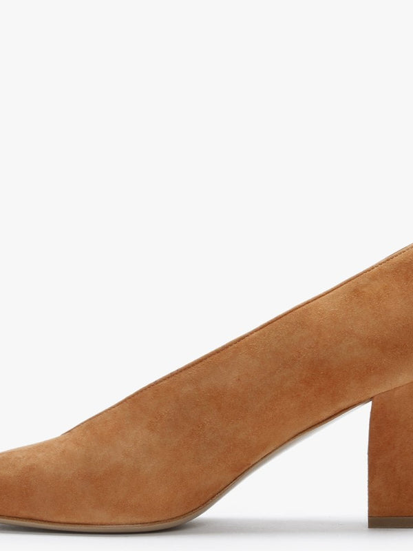 Aneso Tan Court Shoes