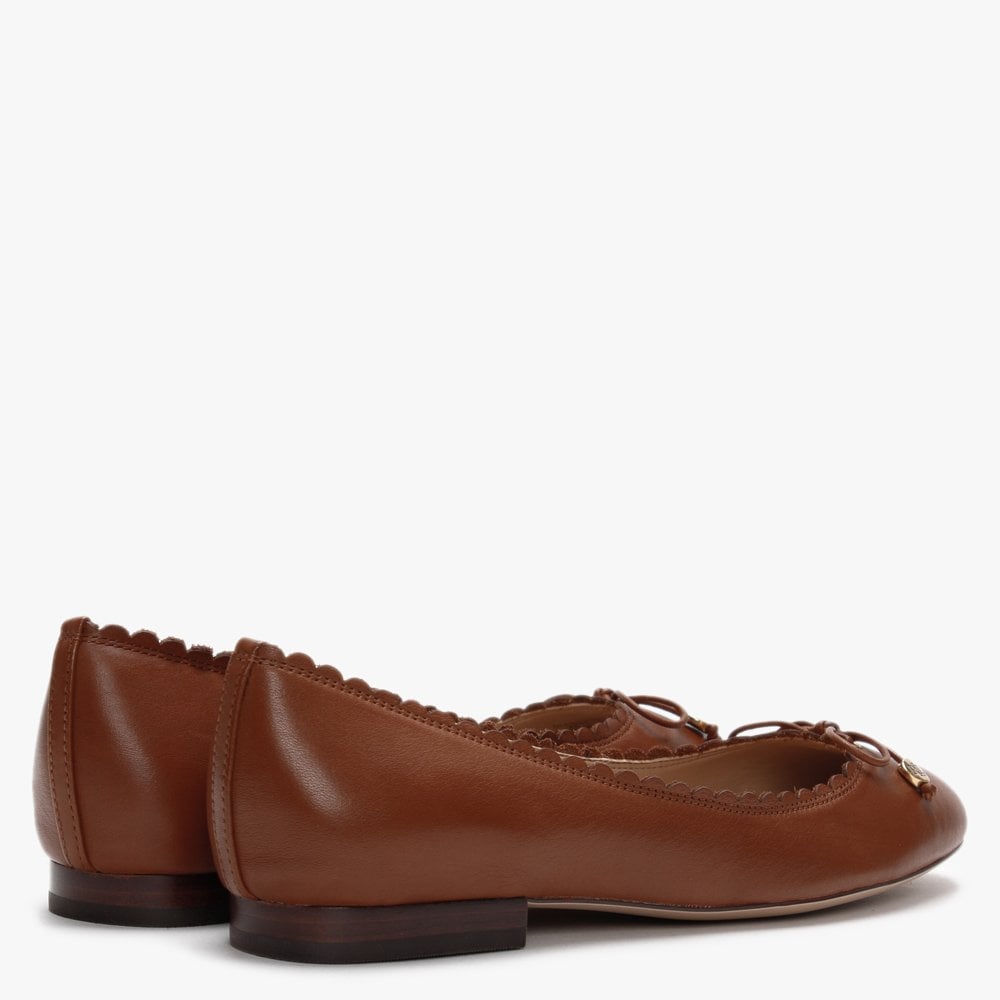 Glennie Deep Saddle Tan Leather Scalloped Edge Pumps