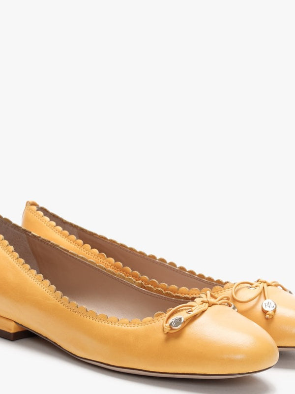 Glennie Sundance Leather Scalloped Edge Pumps