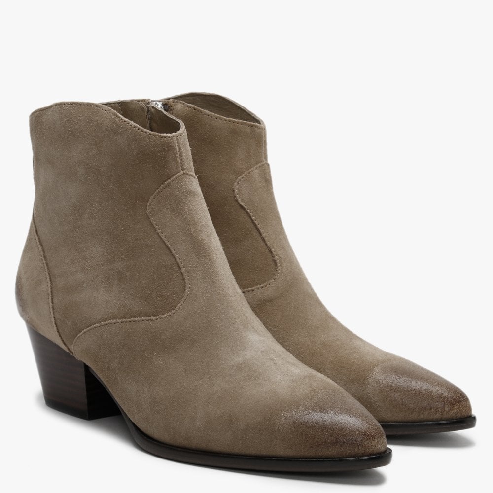 Heidi Bis Wilde Suede Western Ankle Boots