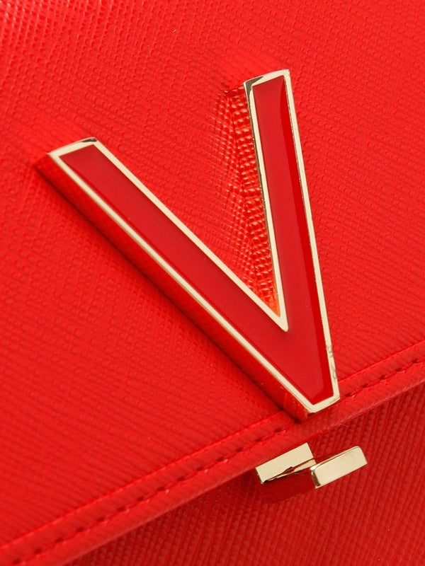 Small Flash Red Wallet On A Chain