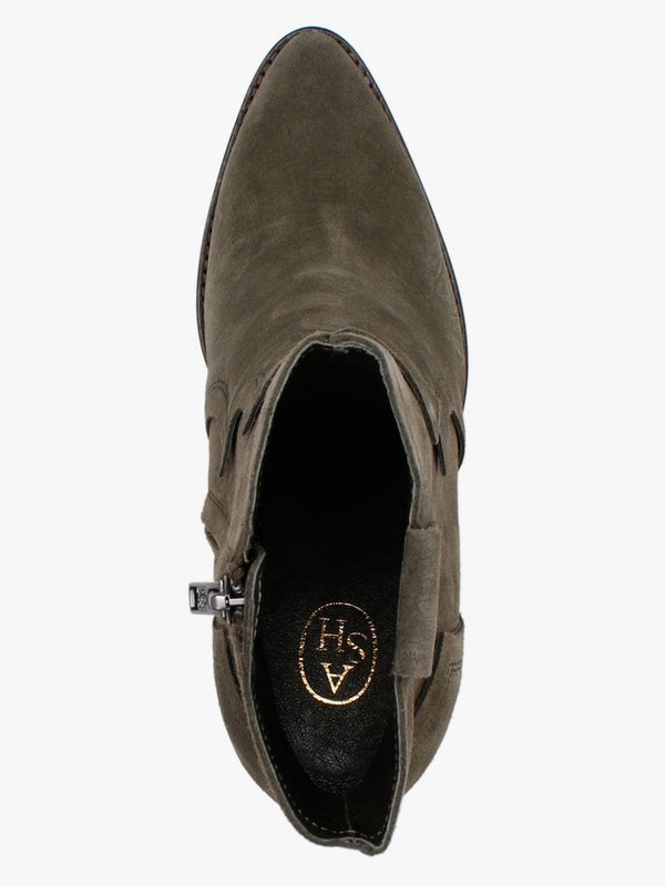 Esquire Aviator Suede Western Ankle Boots