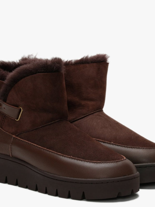 Cameron Brown Double-Face Sheepskin Boots