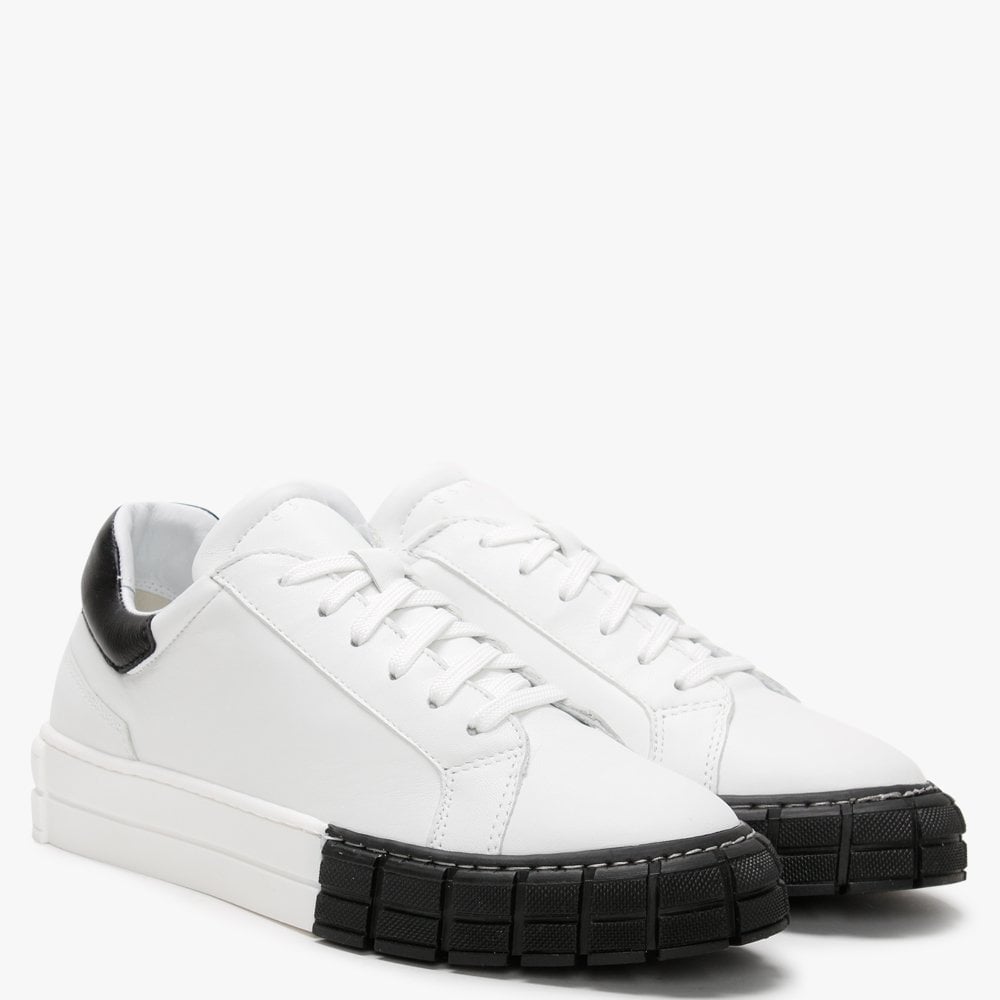 Exit White Leather Black Flash Trainers