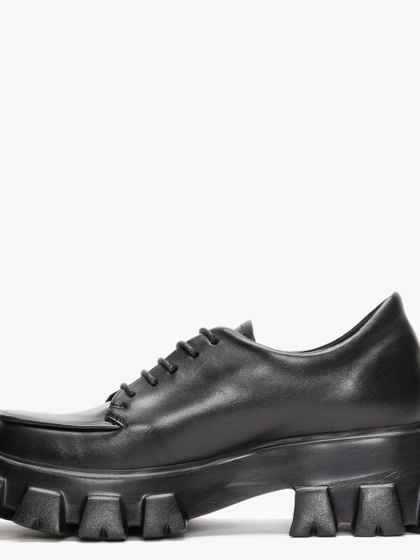 Ilope Black Leather Lace Up Chunky Shoes