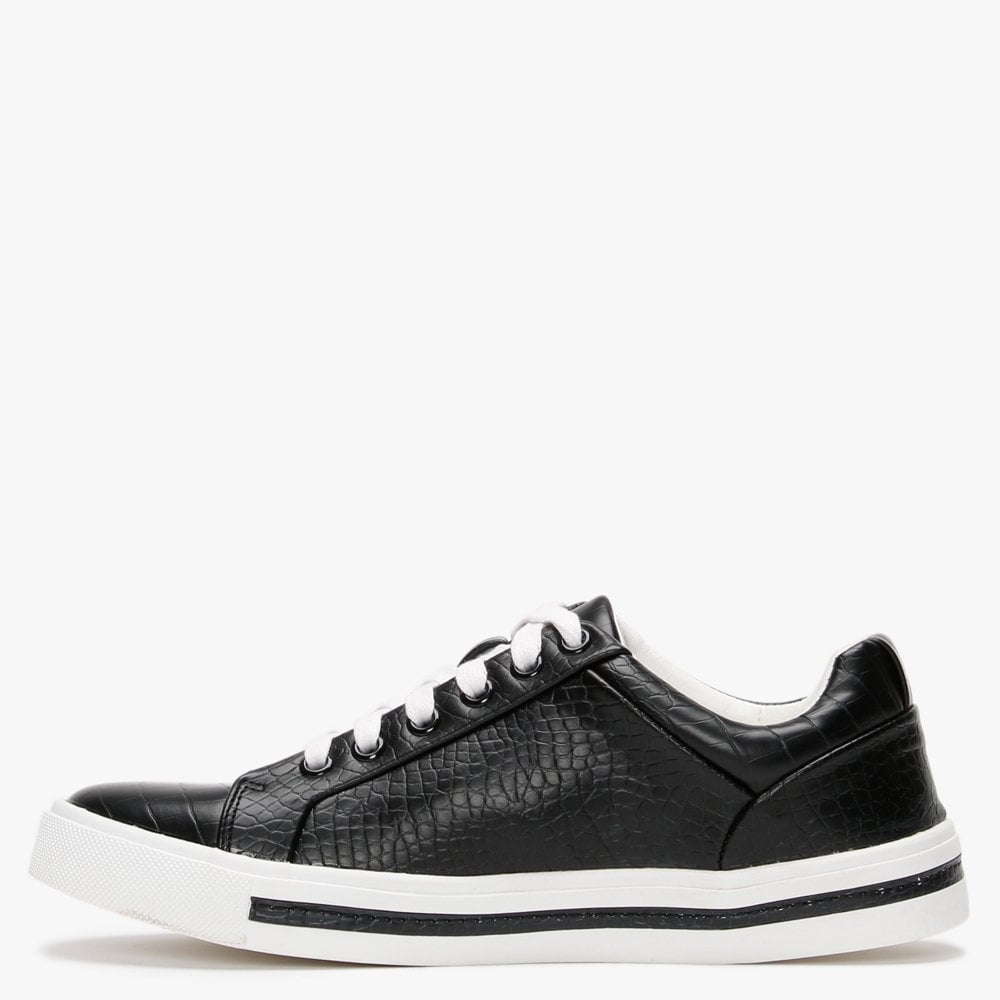 Yept Black Reptile Trainers