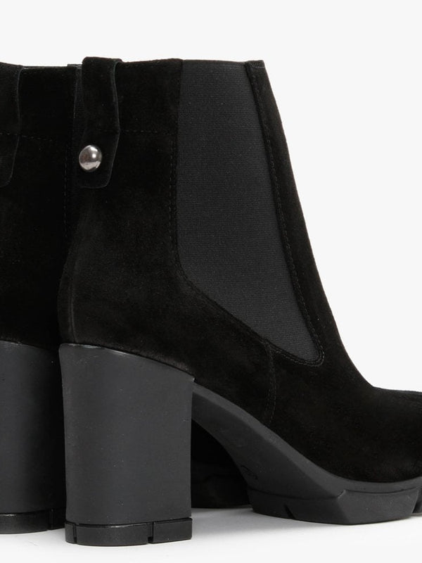 Espor Black Suede Chelsea Boots