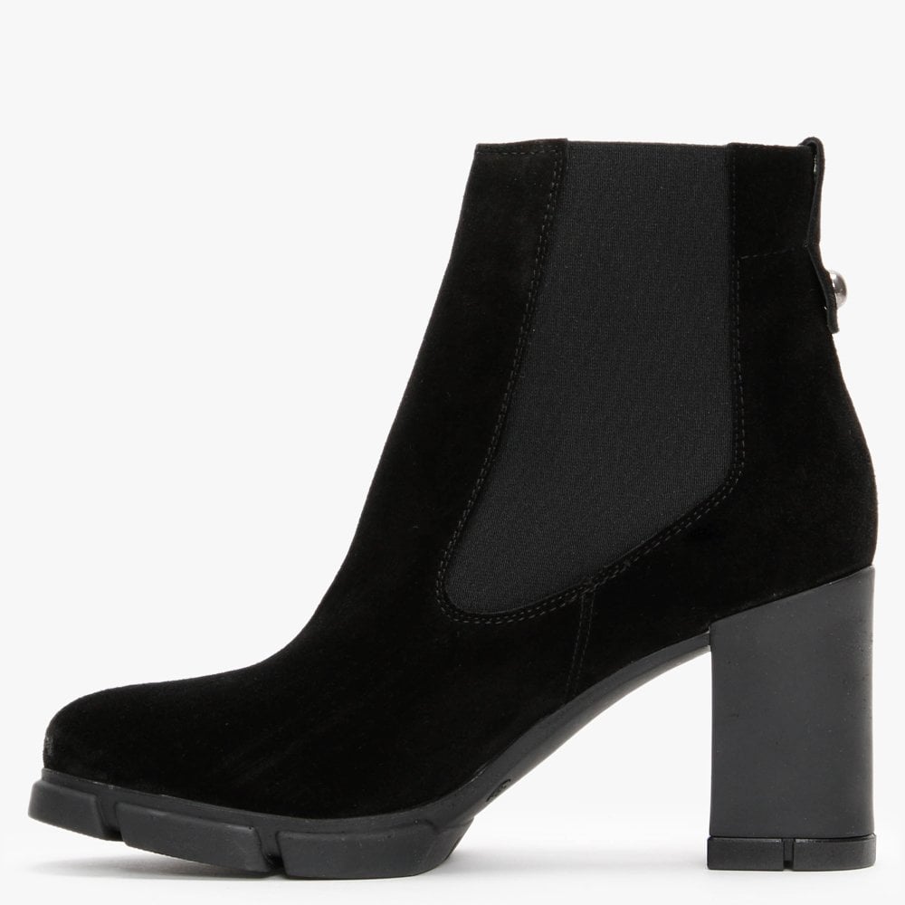 Espor Black Suede Chelsea Boots