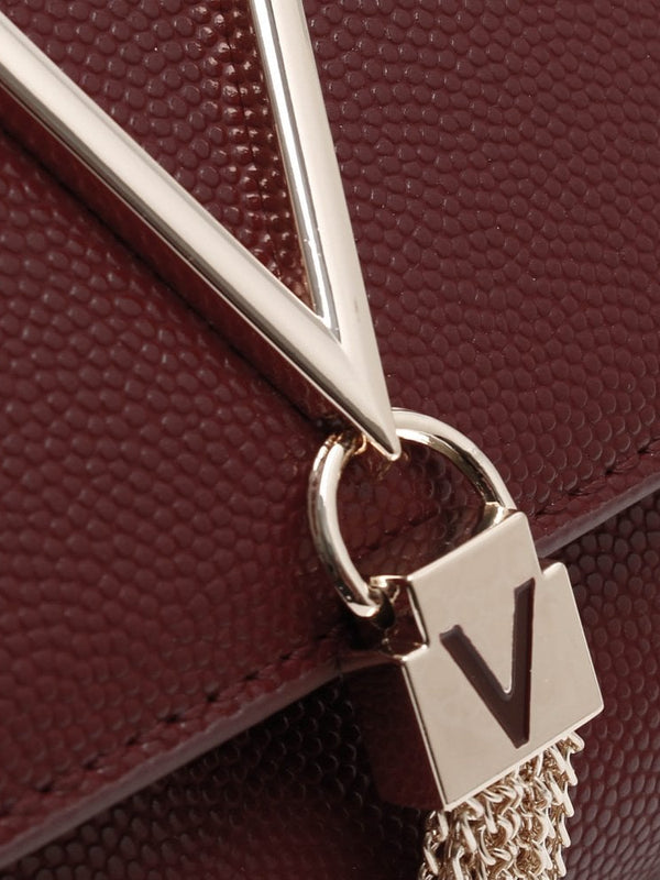 Divina Vino Pebbled Shoulder Bag