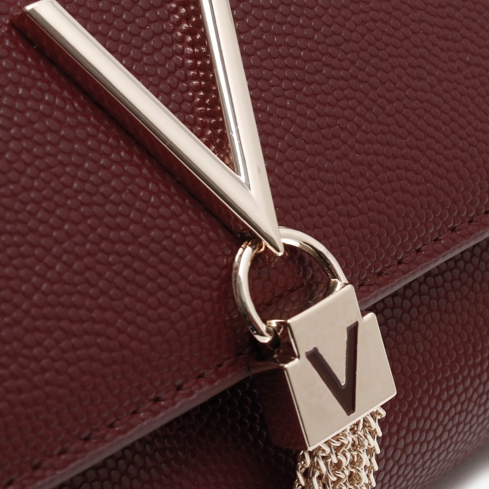 Divina Vino Pebbled Shoulder Bag