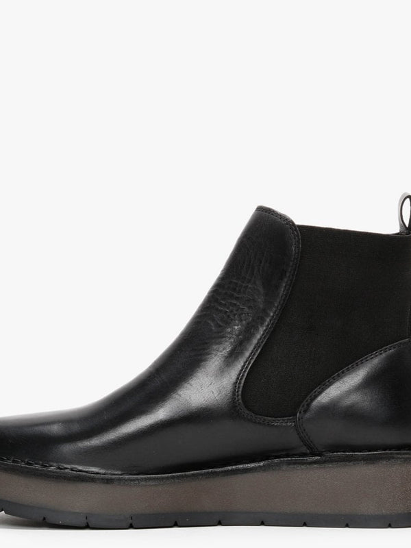 Raya Black Leather Chelsea Boots