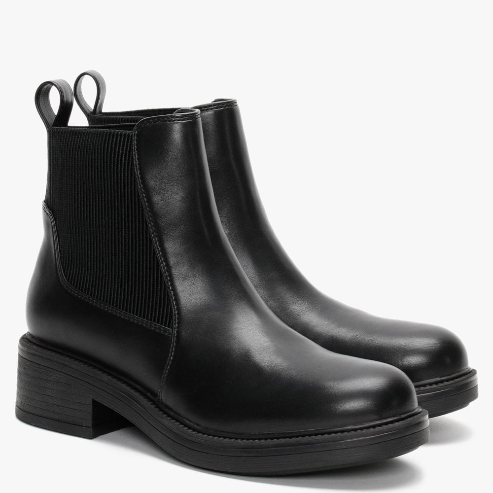 Runk Black Chelsea Boots