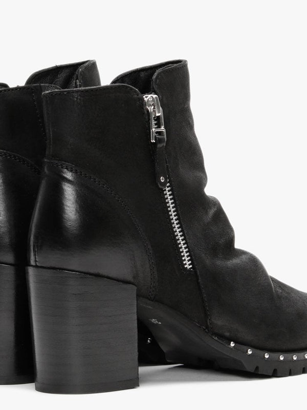 Sabreti Black Leather Ankle Boots