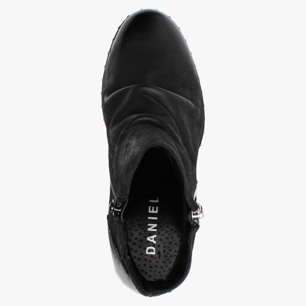 Sabreti Black Leather Ankle Boots