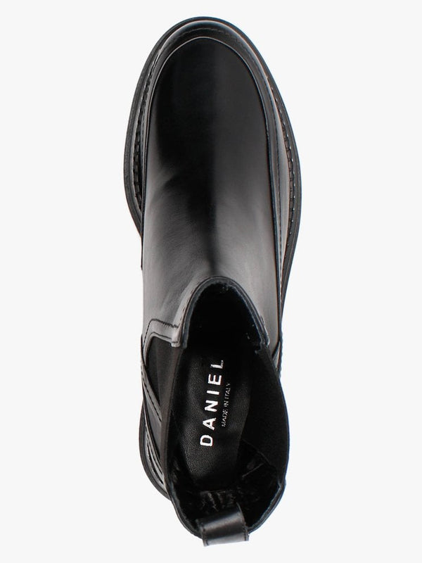 Napolly Black Leather Elongated Chelsea Boots