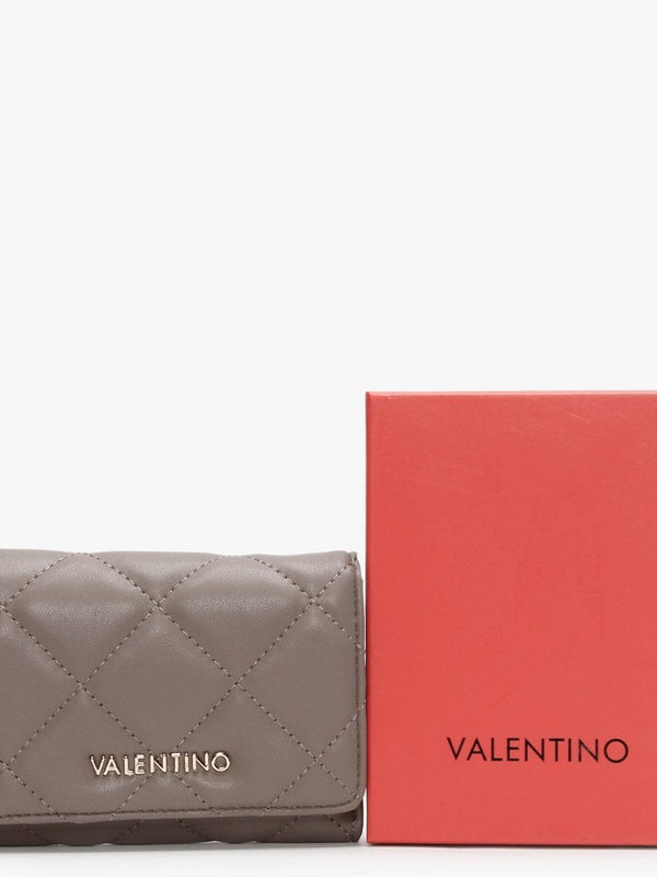 Ocarina Taupe Quilted Wallet