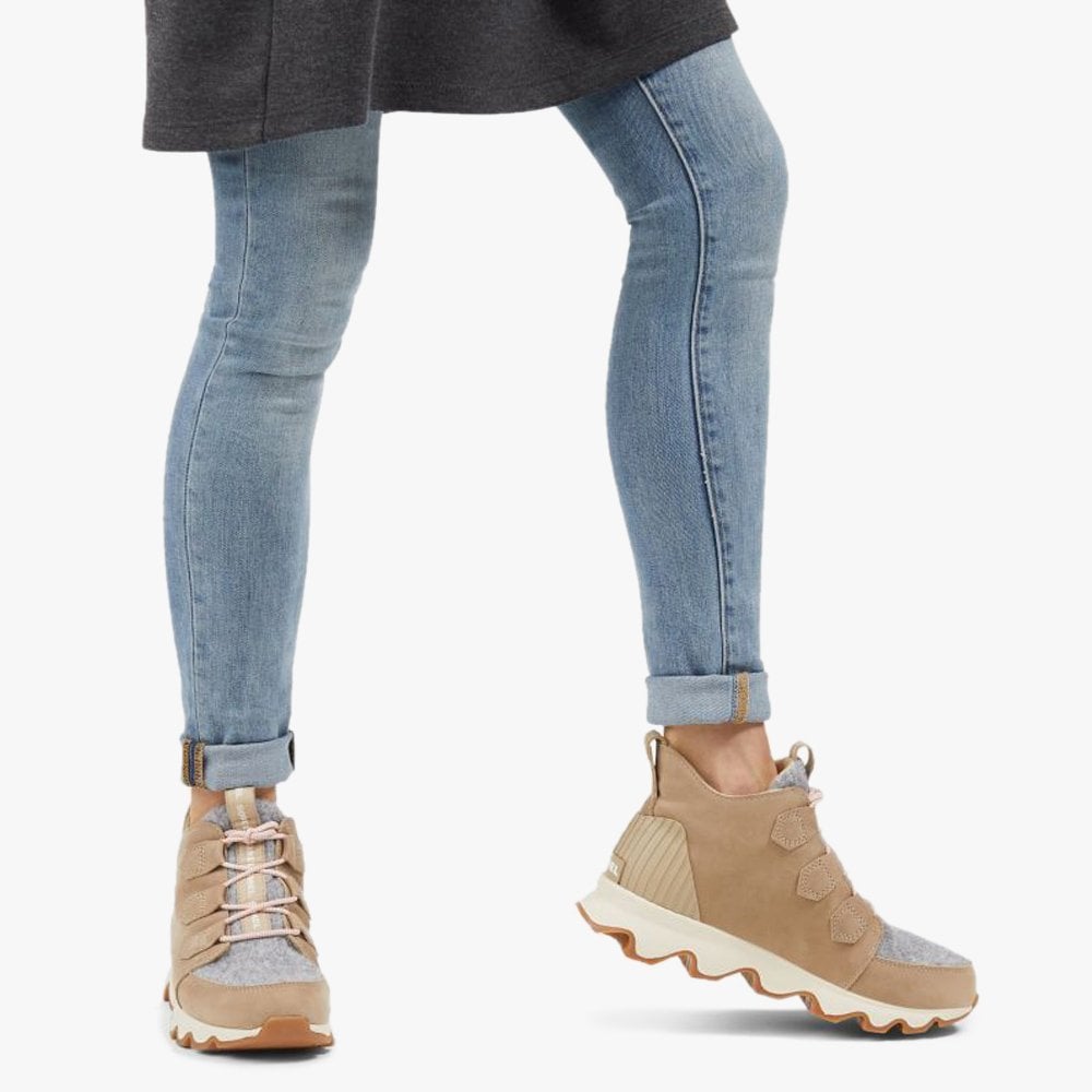 Kinetic Caribou Sandy Tan Leather Sporty Trainers