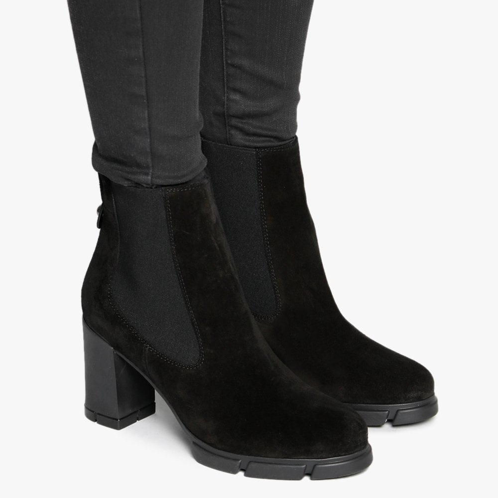 Espor Black Suede Chelsea Boots