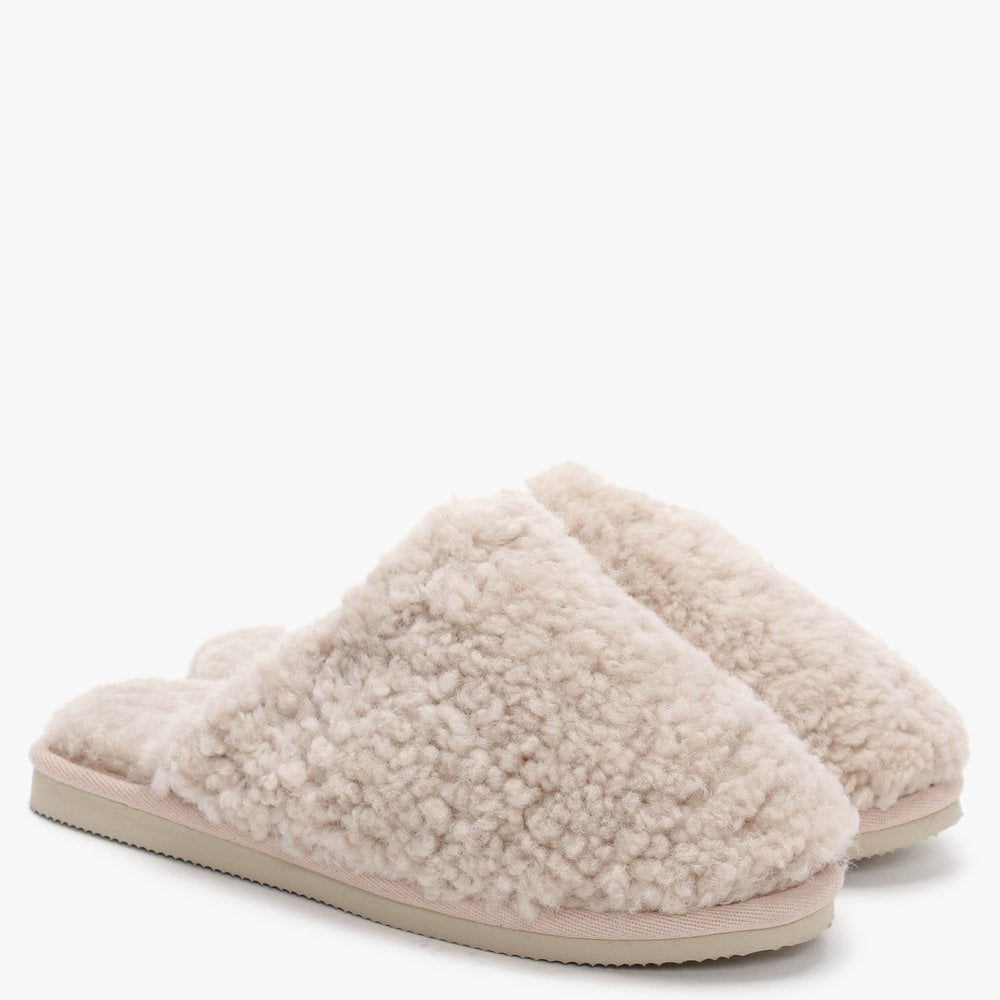 Socomf Cream Shearling Slippers
