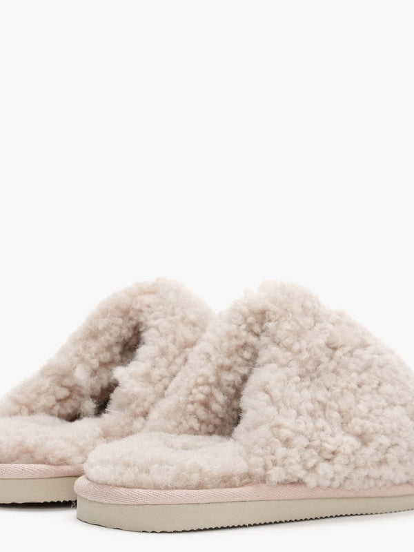 Socomf Cream Shearling Slippers