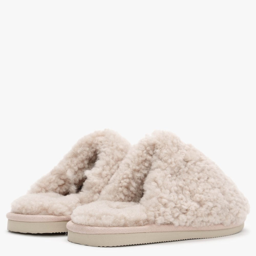 Socomf Cream Shearling Slippers