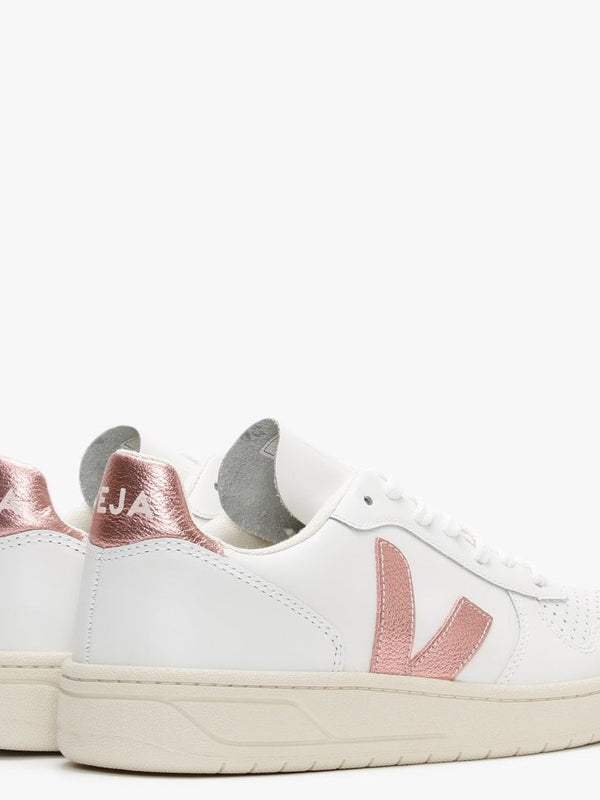 V-10 Leather Extra White Nacre Trainers
