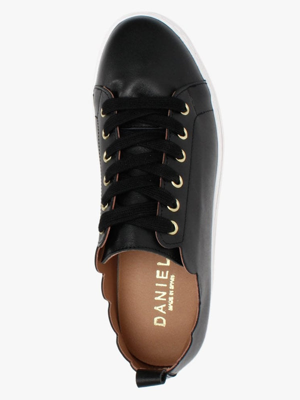 Scallop Black Leather Trainers