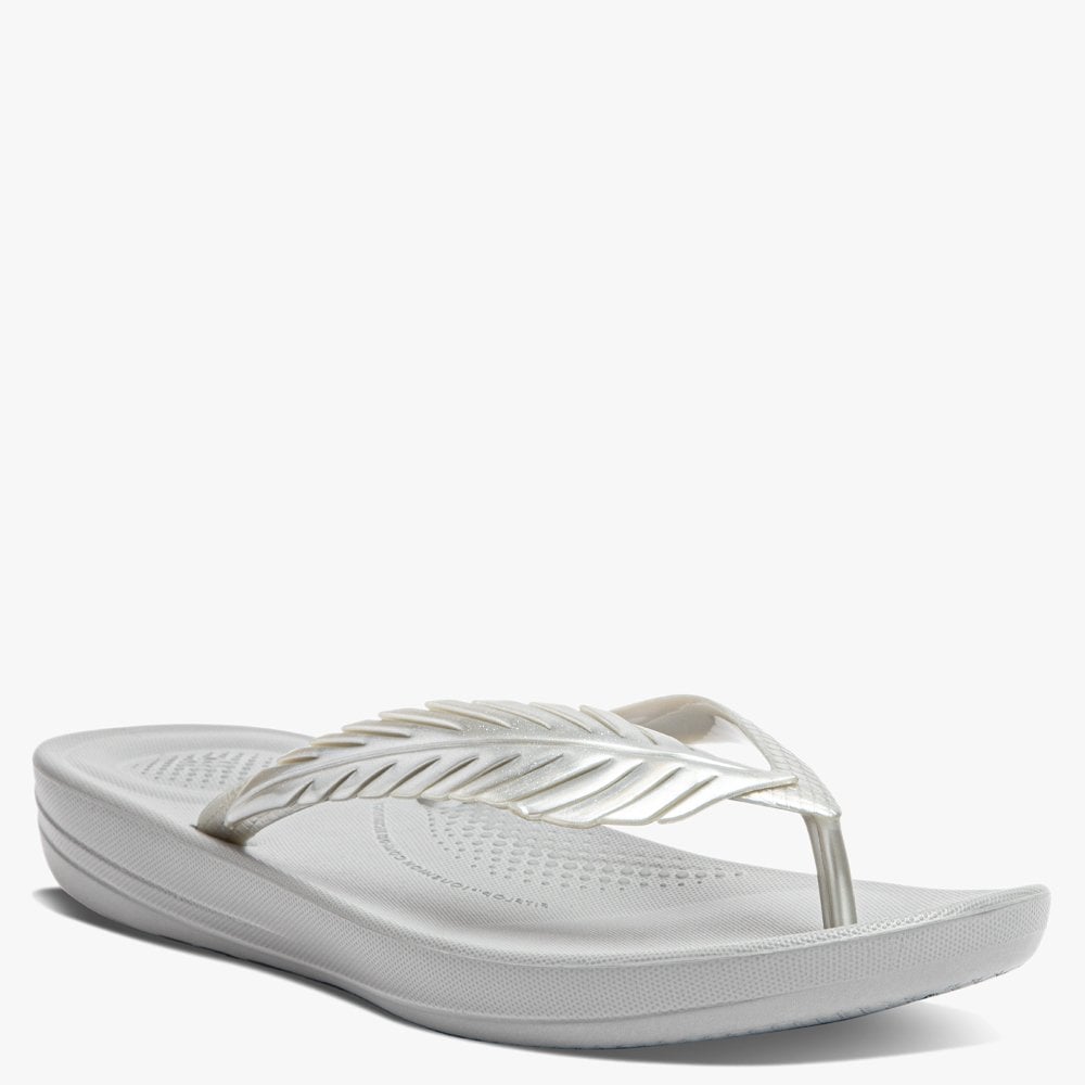 Iqushion Feather Silver Flip Flops