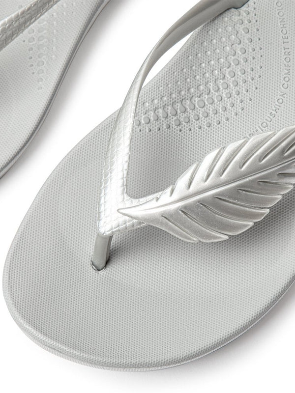 Iqushion Feather Silver Flip Flops