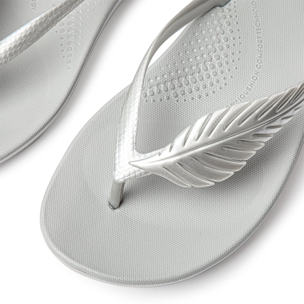Iqushion Feather Silver Flip Flops