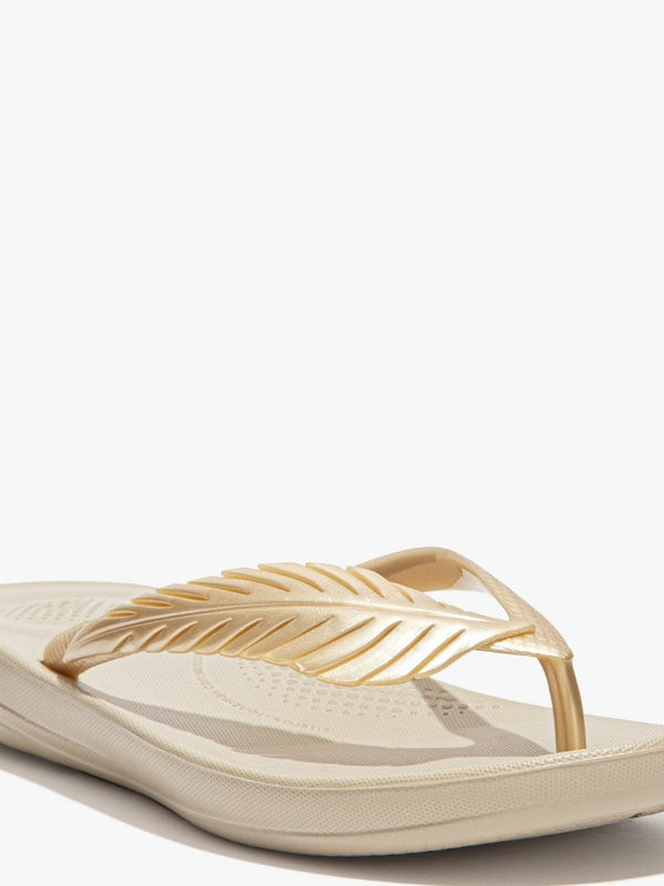 Iqushion Feather Platino Flip Flops