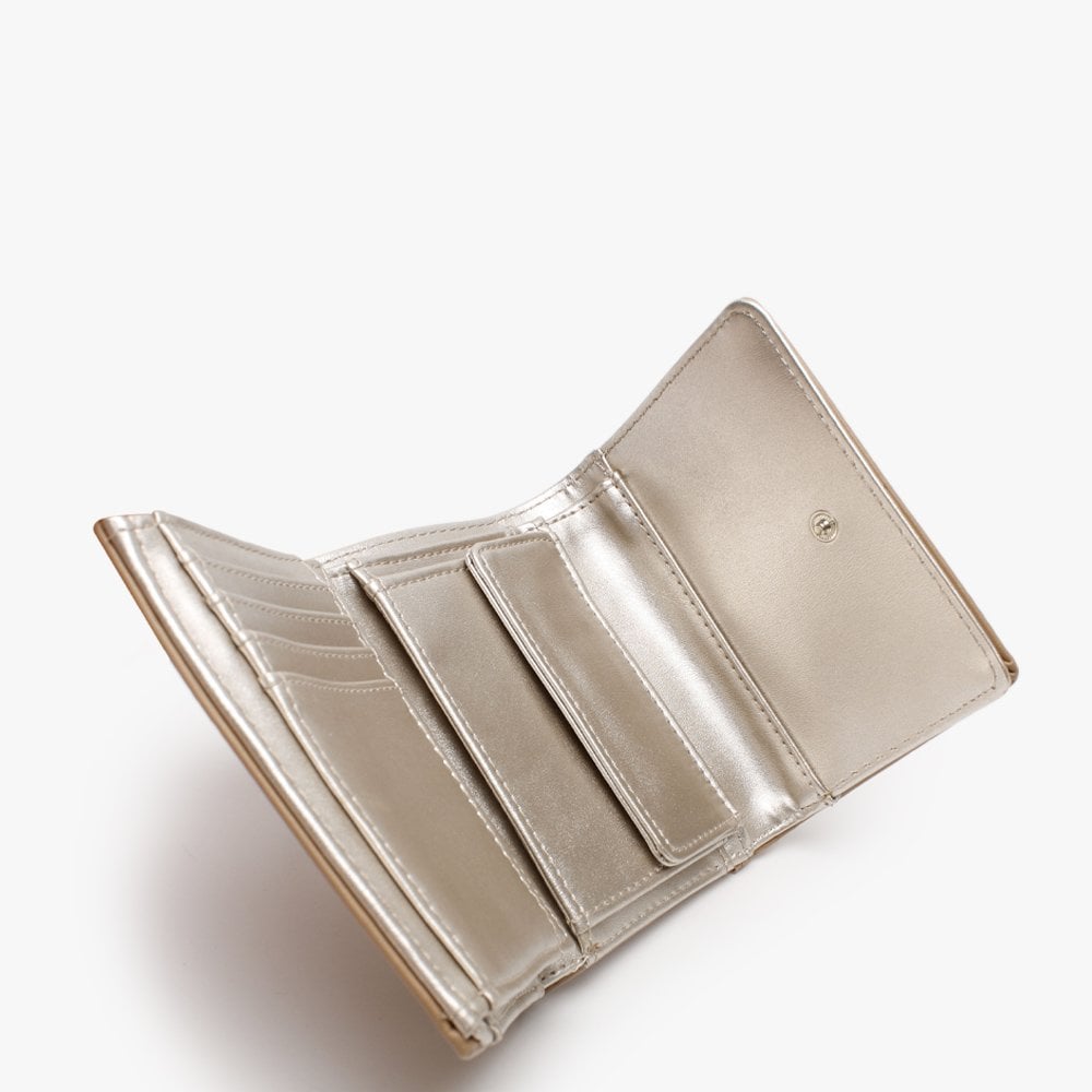 Small Lida Trifold Beige Wallet