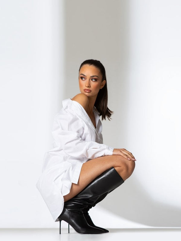 Slimmy Black Leather Knee Boots