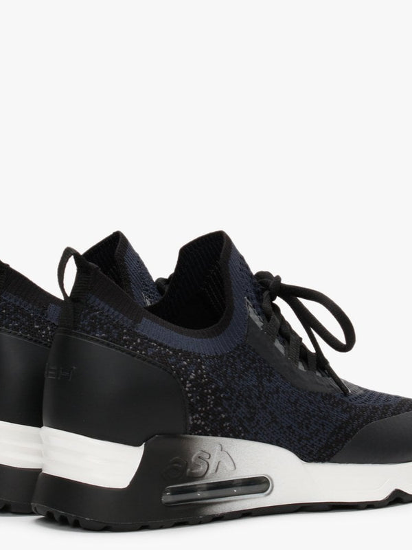 Lifting II Whale Black Fog Trainers