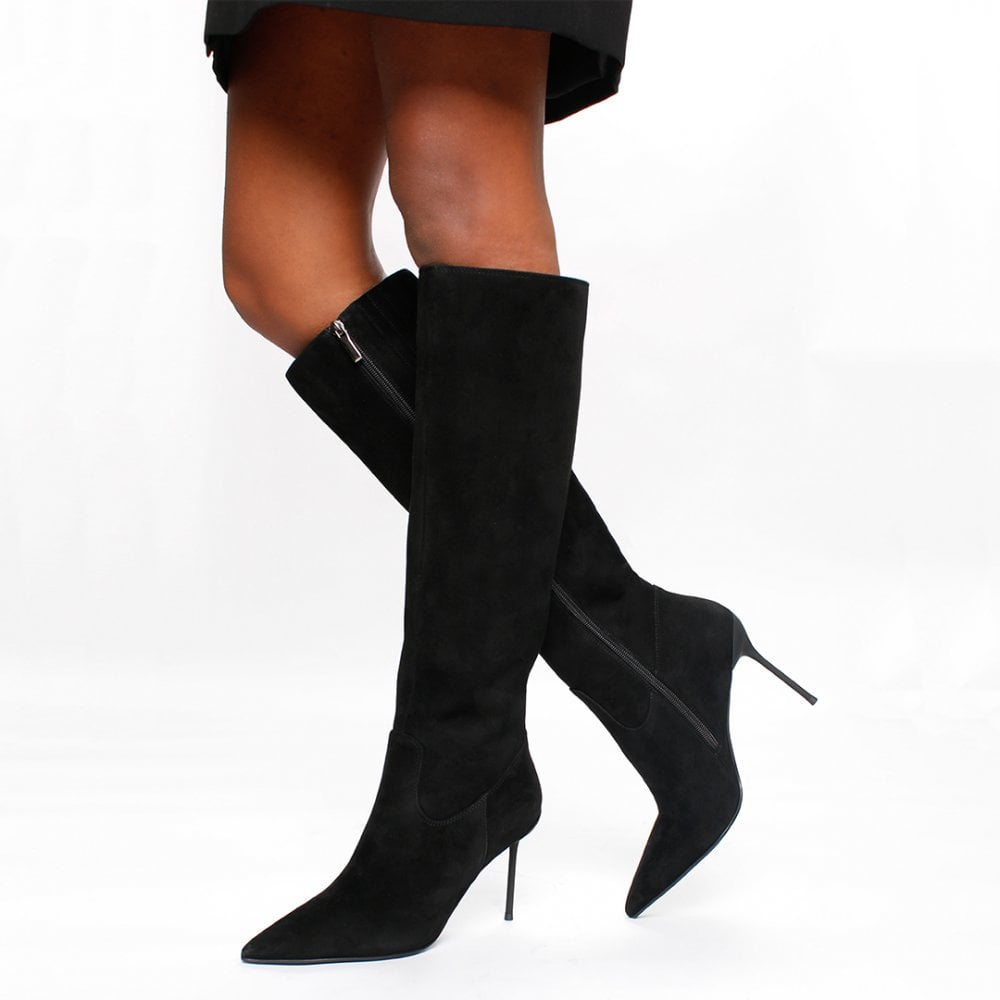 Slimmy Black Suede Knee Boots