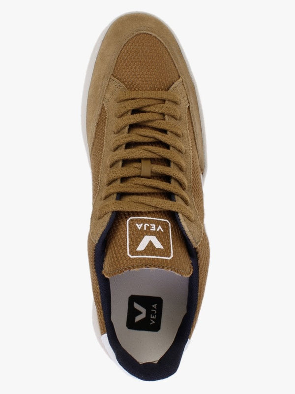Men’s V-12 B-Mesh Tent White Trainers