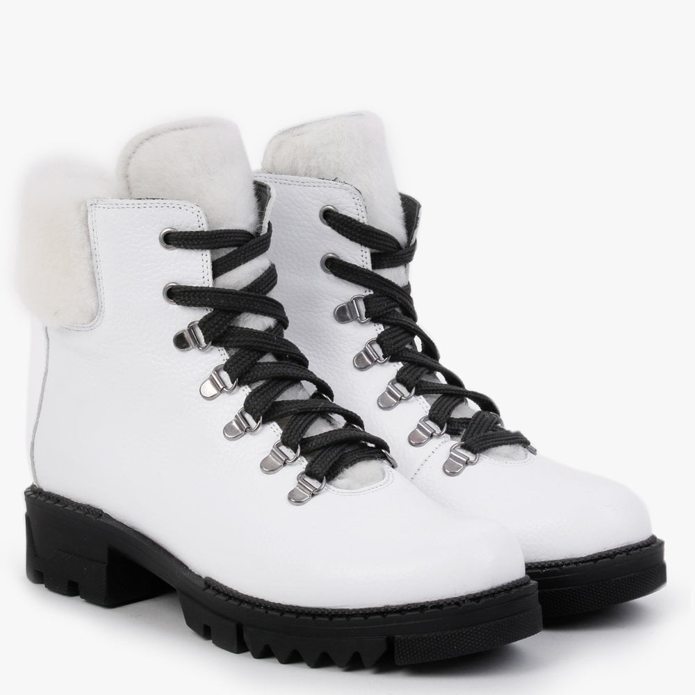 Mostfur White Leather Snow Boots