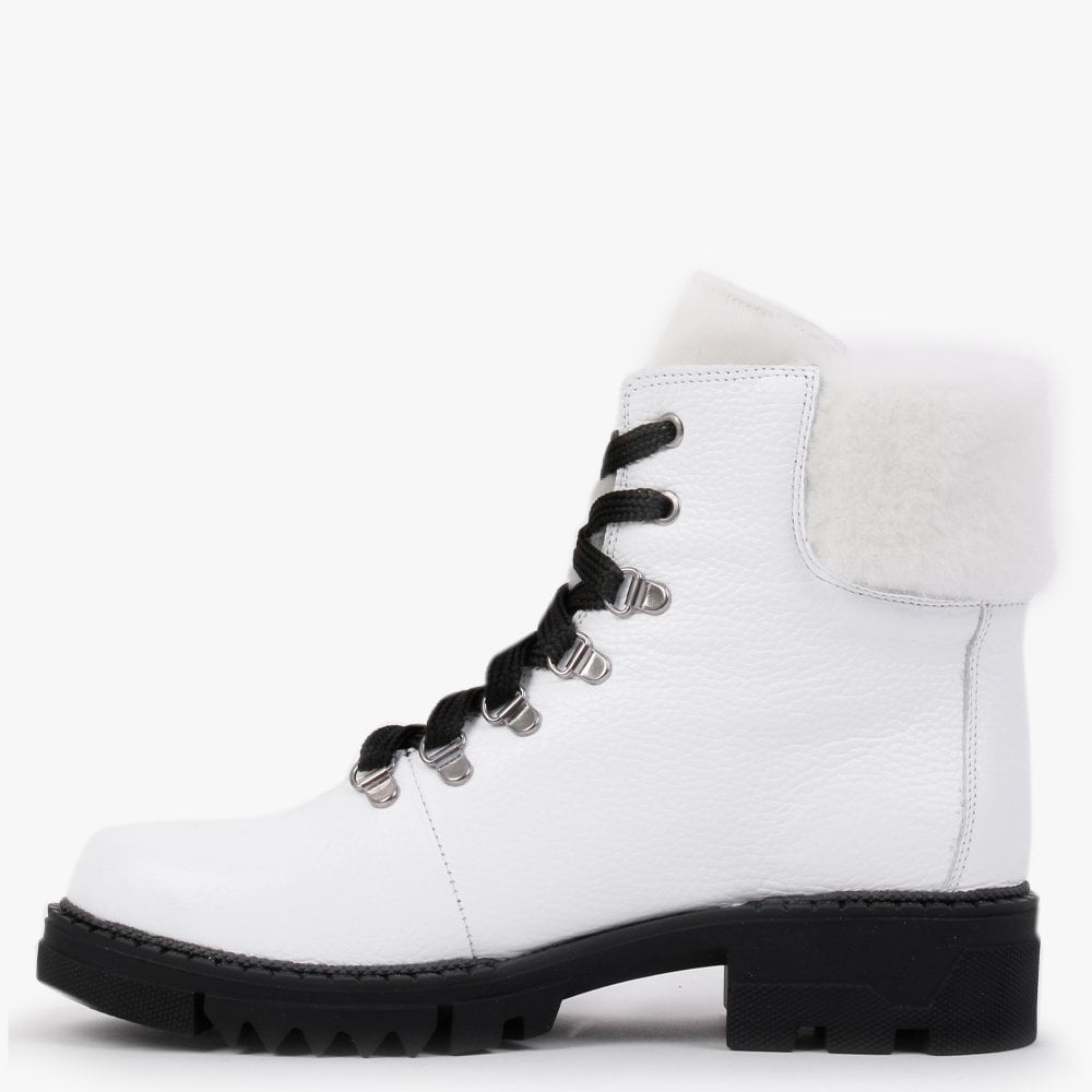 Mostfur White Leather Snow Boots