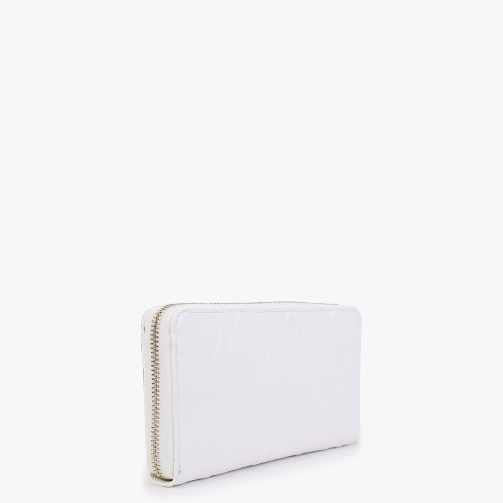 Pepa White Zip Around Quilted Wallet
