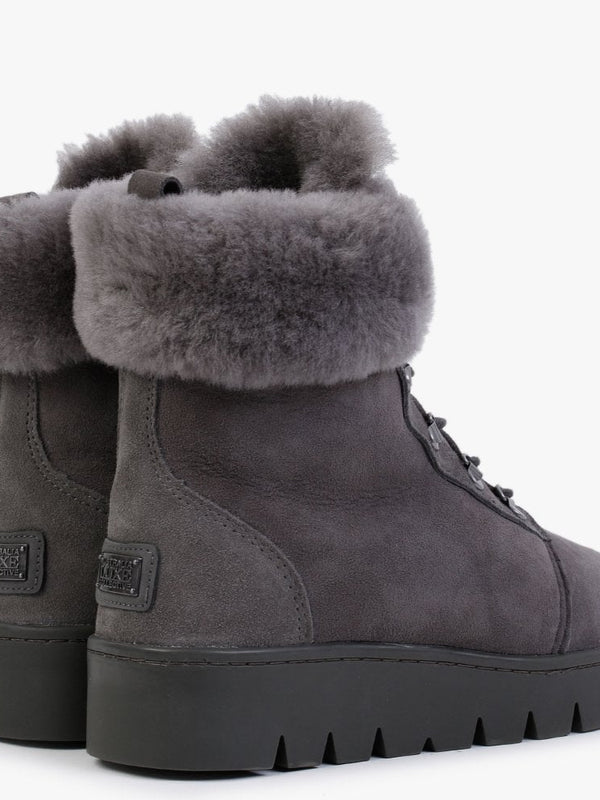 Cairns Gray Twinface Sheepskin Boots