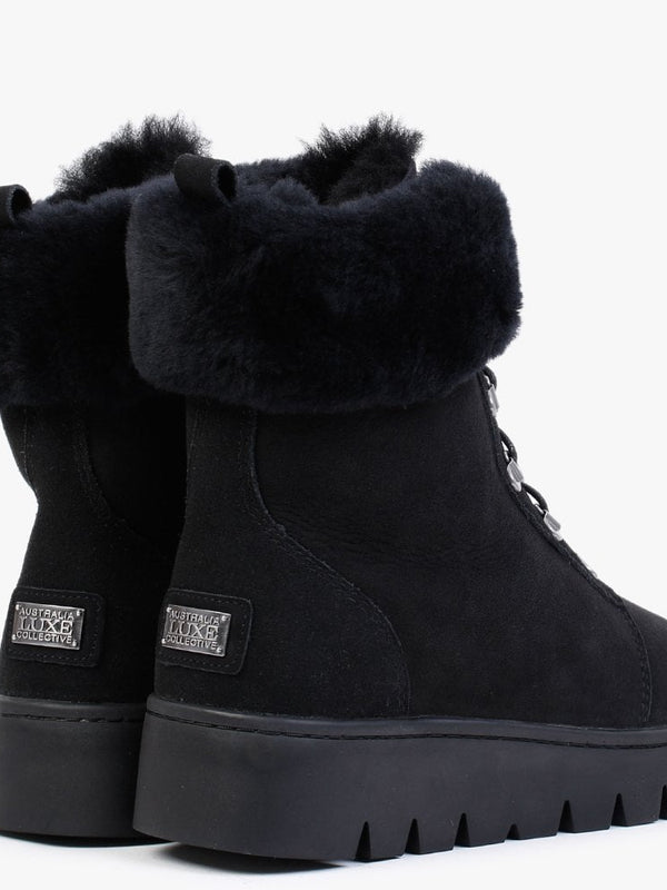 Cairns Black Twinface Sheepskin Boots